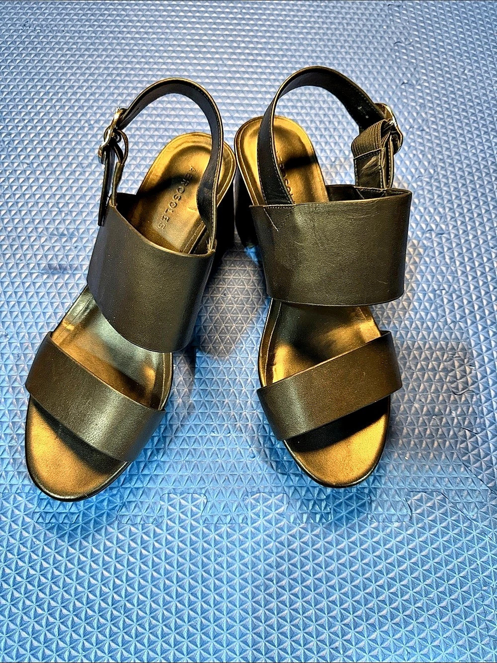 Aerosoles Carima Black Block Heel Sandals - women’s size 10